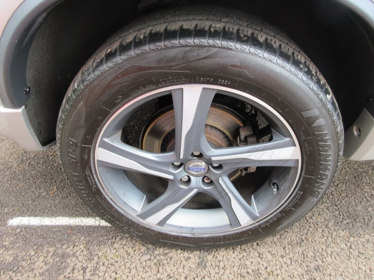 2012 Volvo XC90 2.4 D5 [200] R DESIGN Nav 5dr Geartronic ESTATE Diesel Automatic