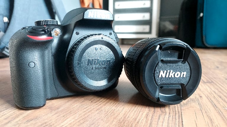 Nikon D3400 DSLR Camera with 18-55mm f/3.5-6.7G Lens