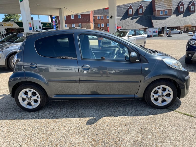 2014 Citroen C1 1.0 PLATINUM AUTOMATIC Hatchback Petrol Automatic