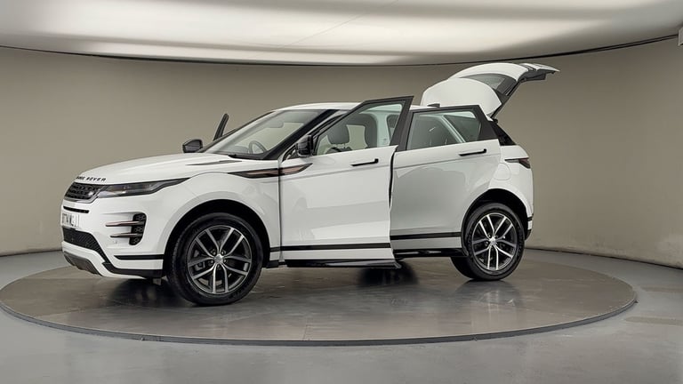 2025 Land Rover Range Rover Evoque 1.5 P270e 12.17kWh Dynamic SE SUV 5dr Petrol Plug-in Hybrid Au...