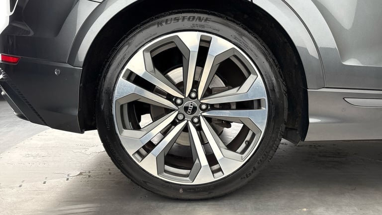 2023 Audi Q8 3.0 TFSI V6 55 S line SUV 5dr Petrol Tiptronic quattro Euro 6 (s/s) (340 ps SUV Petr...