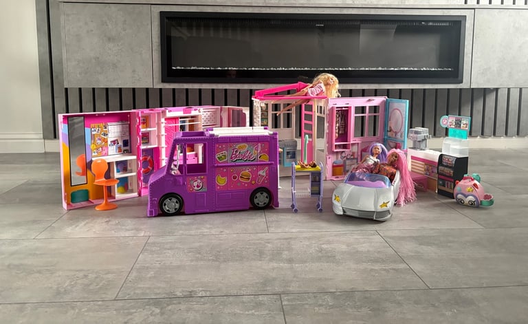 image for Barbie bundle