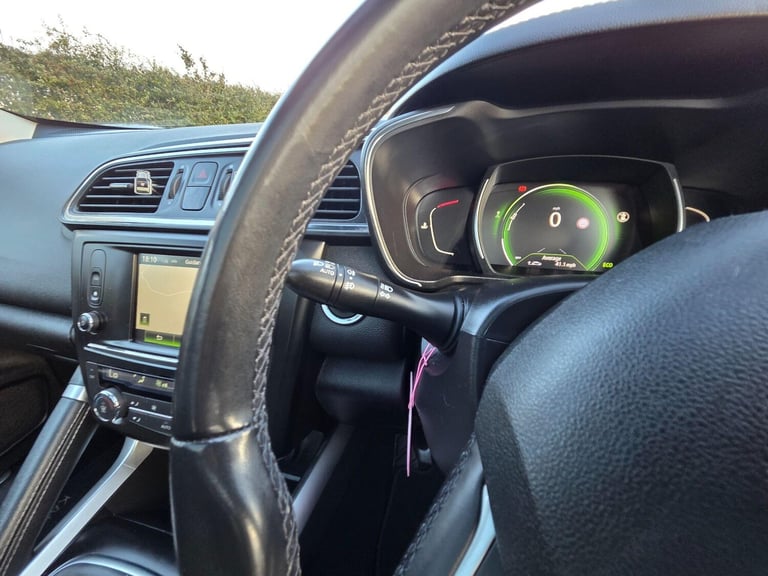 2017 Renault Kadjar 1.5 dCi Signature Nav Euro 6 (s/s) 5dr Diesel