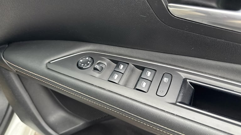 2019 Peugeot 3008 1.5 BlueHDi GT Line 5dr HATCHBACK DIESEL Manual