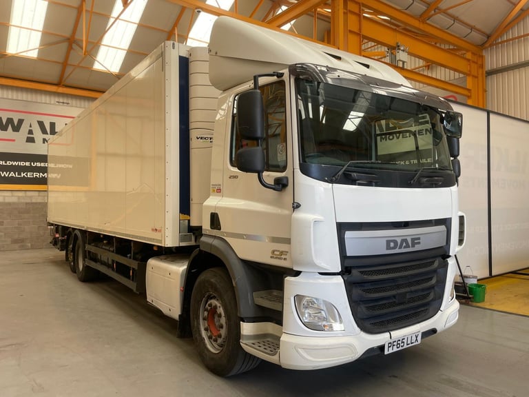image for DAF CF290 *EURO 6*, 6X2 26 TONNE INSULATED FRIDGE/FREEZER – 2016 – PF65 LLX