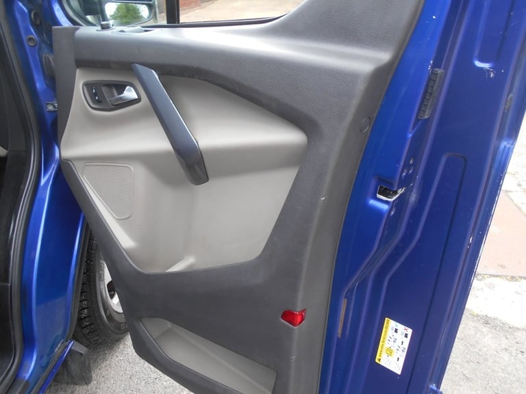 Ford Transit Custom 2016 310 LIMITED CREW-CAB NO VAT WET-BELT HAS JUST BEEN DONE