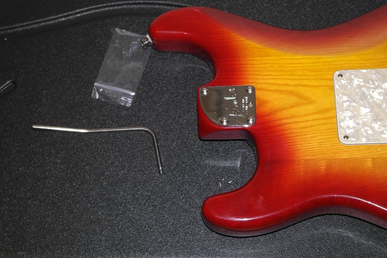 2003 Fender USA Deluxe Stratocaster (no neck) Noiseless pickups, S1 switching 