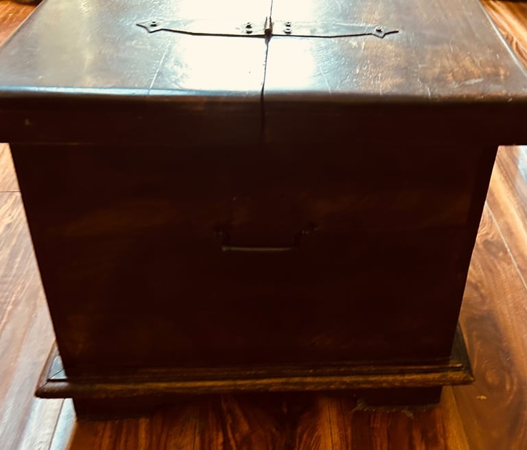 Laura Ashley coffee table storage chest. Dakota mango wood style 