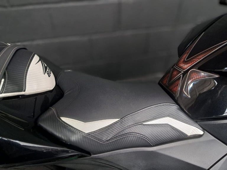 2013 63 KAWASAKI Z800  FINANCE SPECIALISTS APPLY NOW