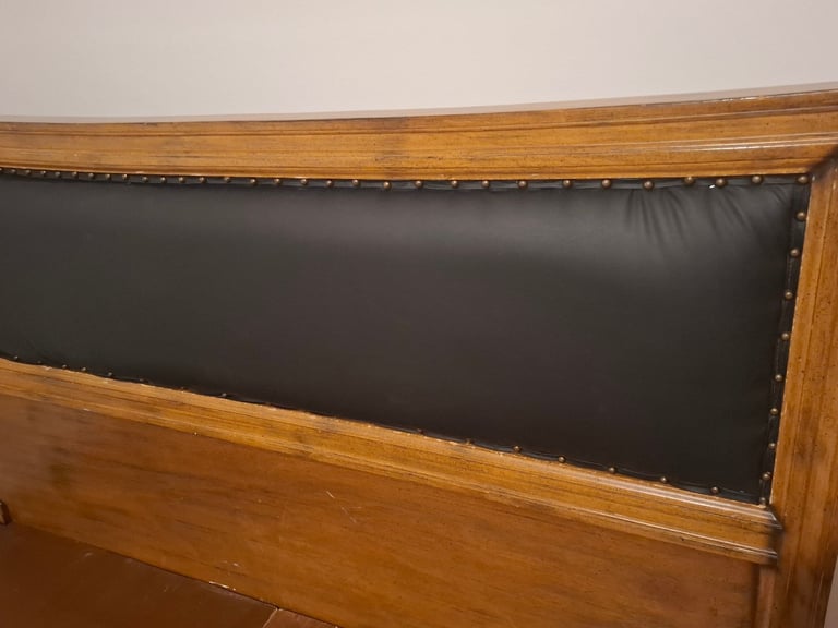 King Size Solid Oak Wooden Bed Frame (£120) (SAME DAY DELIVERY AVAILABLE)