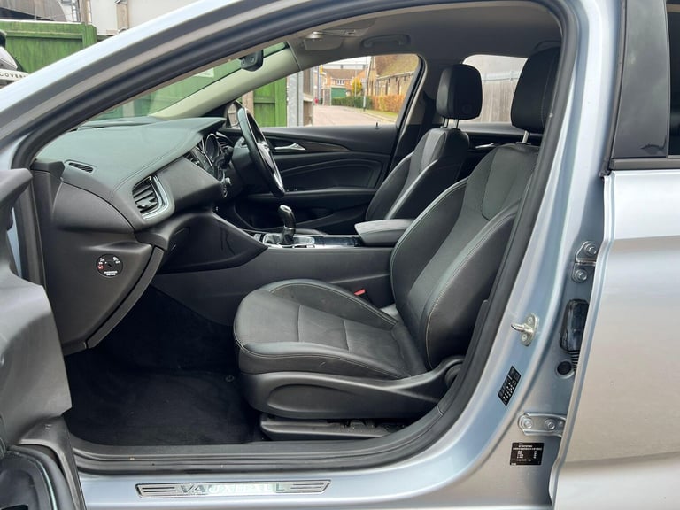 2018 Vauxhall Insignia 1.5i Turbo SRi Nav Grand Sport Euro 6 (s/s) 5dr HATCHBACK Petrol Manual