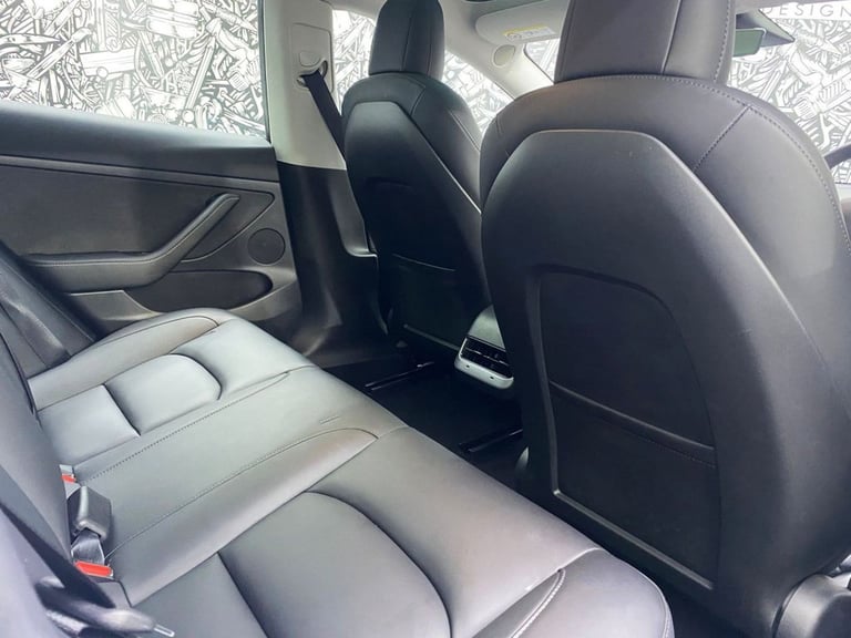 2021 Tesla Model 3 Standard Range Plus Saloon 4dr Electric Auto RWD (241 bhp) Saloon ELECTRIC Aut...