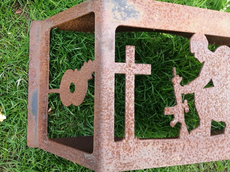 Bespoke Military Remembrance Soldier & poppies metal Fire pit  indoor log store