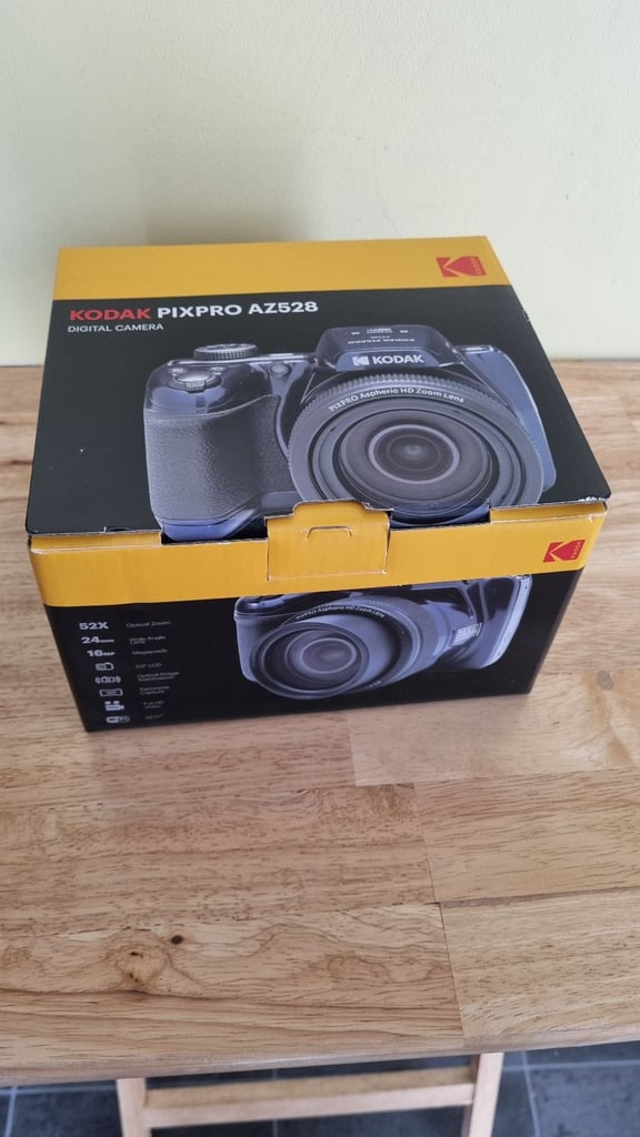 image for Kodak pixpro az528 