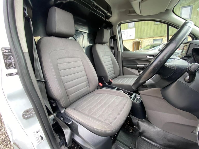 2019 Ford Transit Connect 1.5 200 EcoBlue Limited Panel Van 5dr Diesel Manual L1 Euro 6 (s/s) (12...