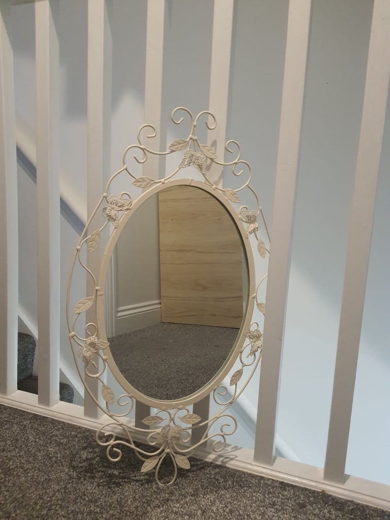 image for Vintage Style Oval Mirror with Decorative Metal Frame – Cream