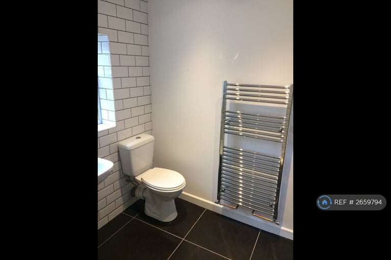 6 bedroom house in King Edward Road, Swansea, SA1 (6 bed) (#2659794)