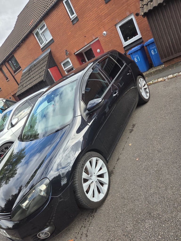 image for Volkswagen, GOLF, Hatchback, 2012, Manual, 1968 (cc), 5 doors