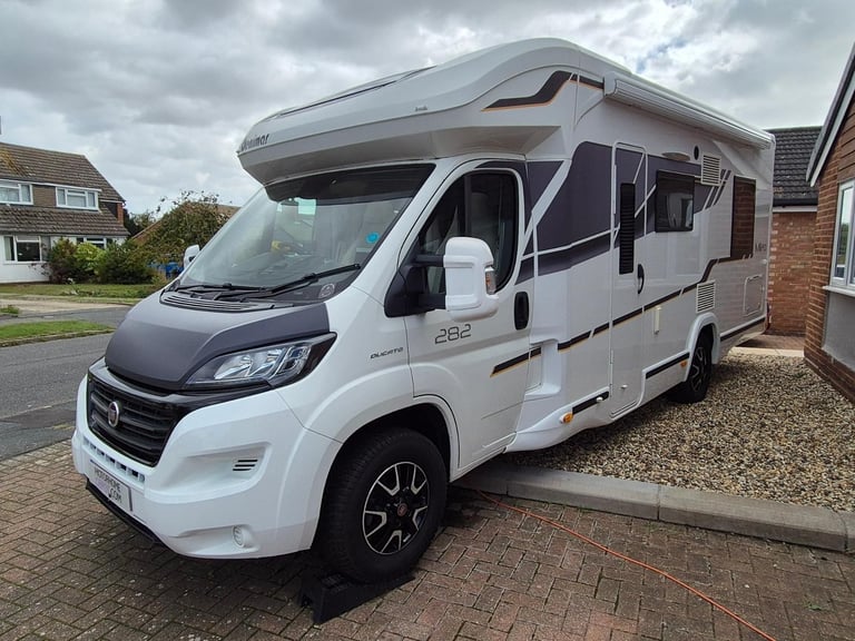 image for Benimar Mileo 282, 2018, 4 Berth, 4 Belts, End lounge, air suspension