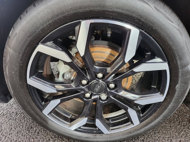 2023 Ford Puma 1.0 EcoBoost Hybrid mHEV Vivid Ruby Edition 5dr Hatchback HYBRID ELECTRIC Manual