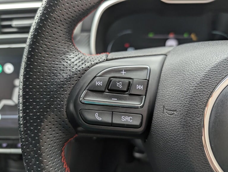 2022 MG MG ZS 1.0 T-GDI Exclusive SUV 5dr Petrol Auto Euro 6 (111 ps) PARKING CAMERA+HEAT HATCHBA...