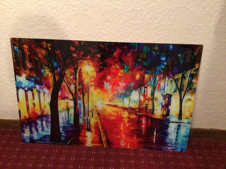 Stunning glass picture