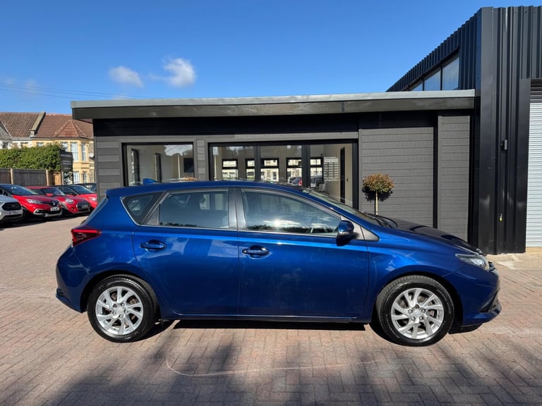 2016 Toyota Auris 1.2 VVT-i Business Edition Euro 6 (s/s) 5dr HATCHBACK Petrol Manual