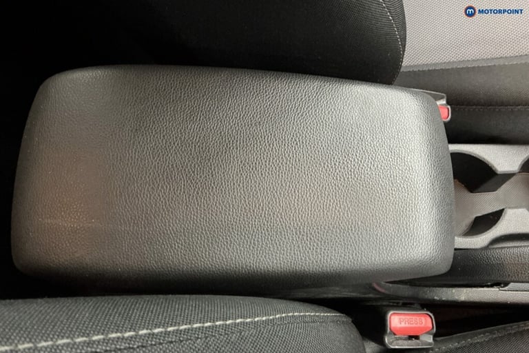 2017 Hyundai i20 1.2 Premium Nav 5dr HATCHBACK PETROL Manual