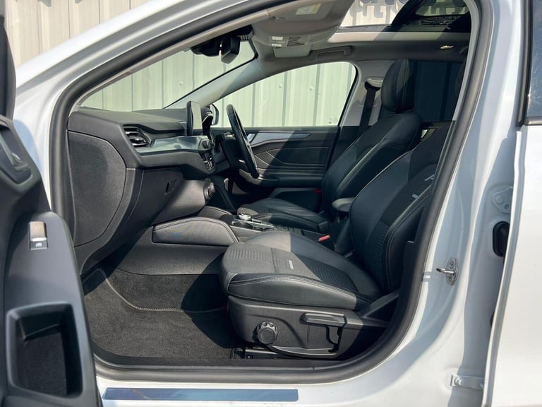FORD FOCUS 1.5 EcoBlue Active X Auto Euro 6 (s/s) 5dr 2020