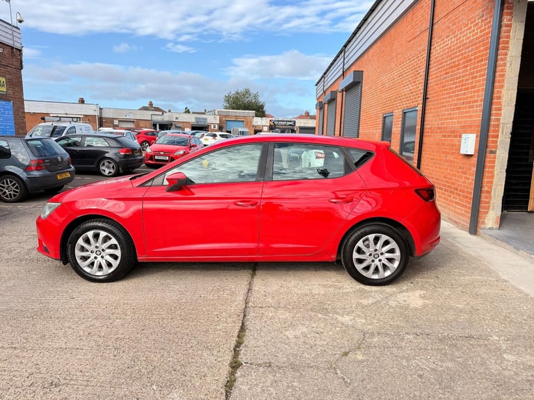 2014 SEAT Leon 1.6 TDI CR SE Euro 5 (s/s) 5dr HATCHBACK Diesel Manual