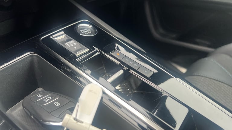 2024 Peugeot 3008 1.6 Hybrid 180 Allure Premium+ 5dr e-EAT8 Estate Estate Hybrid Automatic