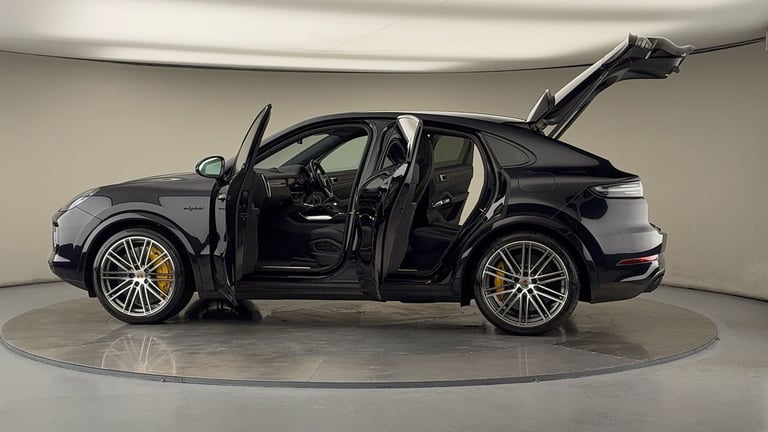 2021 Porsche Cayenne 4.0 V8 E-Hybrid 17.9kWh Turbo S Coupe 5dr Petrol Plug-in Hybrid TiptronicS C...