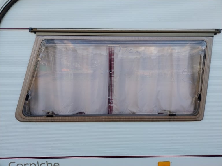 image for 90s swift caravan side window 