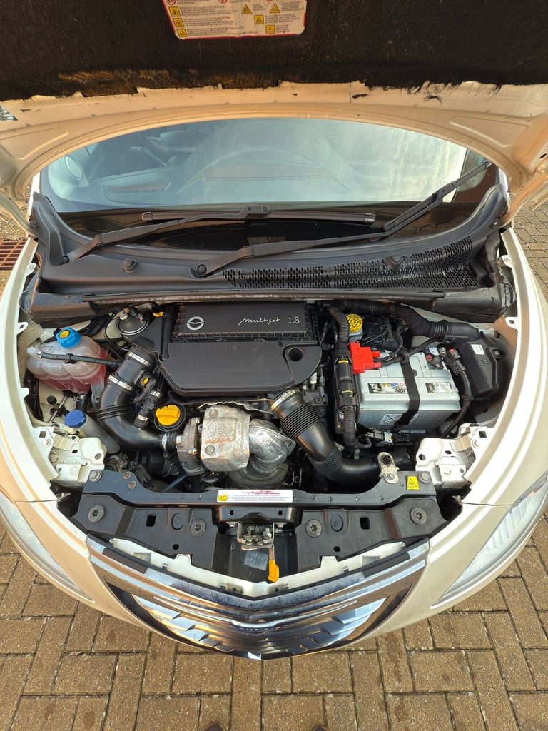 2012 Chrysler Ypsilon 1.3 M-Jet Limited 5dr HATCHBACK Diesel Manual