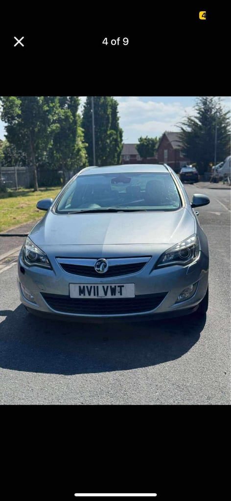 Vauxhall, ASTRA, Estate, 2011, Manual, 1686 (cc), 5 doors