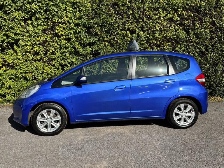 2012 Honda Jazz 1.4 i-VTEC ES 5dr HATCHBACK Petrol Manual