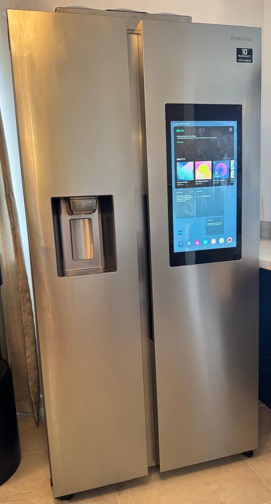 Samsung family hub american fridge freezer RRP £1949