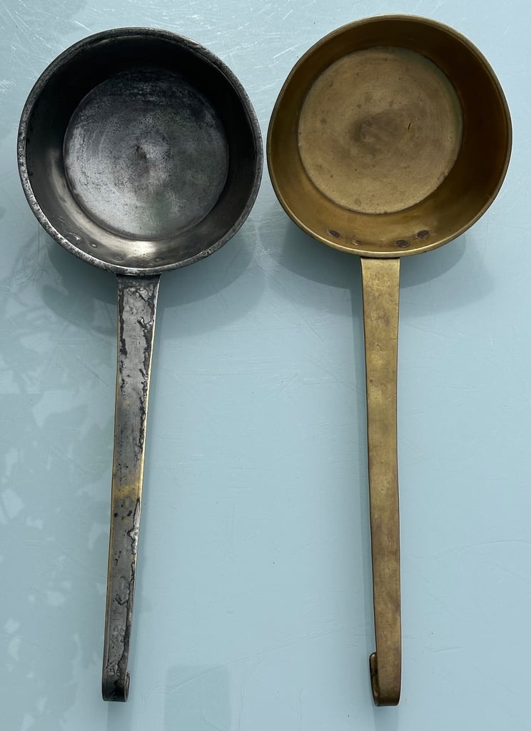 ANTIQUE FRENCH BRASS LADLES, HANGING DIPPERS, LOUCHES, L38cm - 1800s KITCHENALIA - WILL POST!