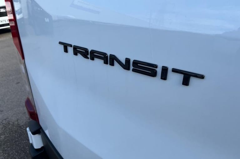 2025 Ford Transit 460 Leader L4 H3 ELWB High Roof 17 Seat Minibus RWD 2.0 EcoBlue 165ps, PRIV Min...