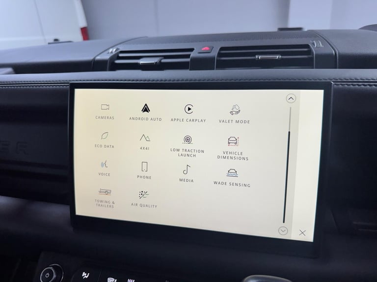 2023 Land Rover Defender 130 3.0 D300 MHEV X Auto 4WD Euro 6 (s/s) 5dr ESTATE Diesel Automatic