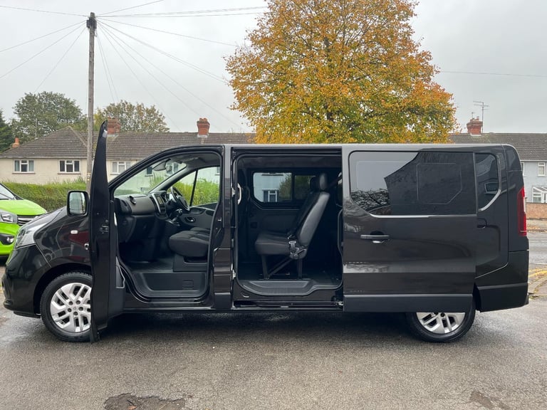 Renault Trafic LL29 Energy dCi 125 Sport Nav 9 Seat LWB Minibus  DIESEL 2016/66