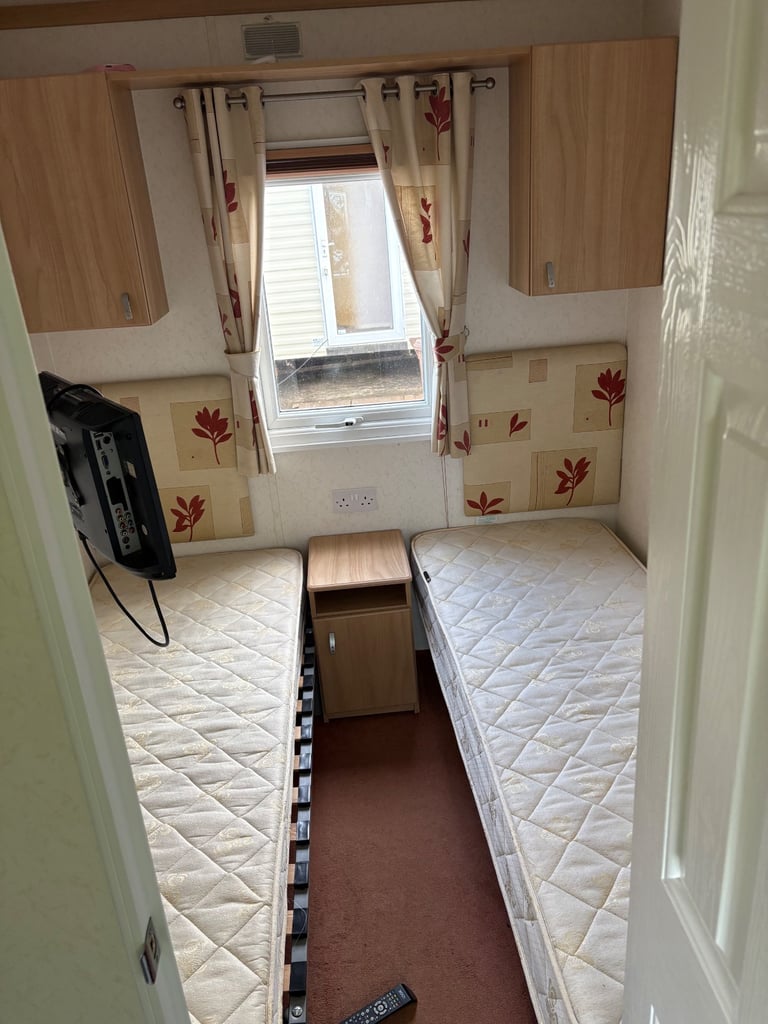 Static caravan for rent 2/3 beds available