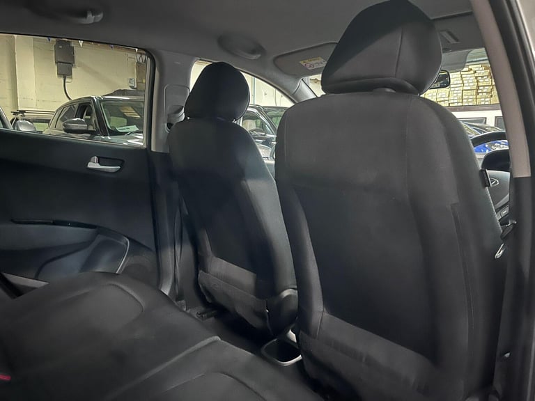2017 Hyundai i10 1.2 Premium Euro 6 5dr HATCHBACK Petrol Manual