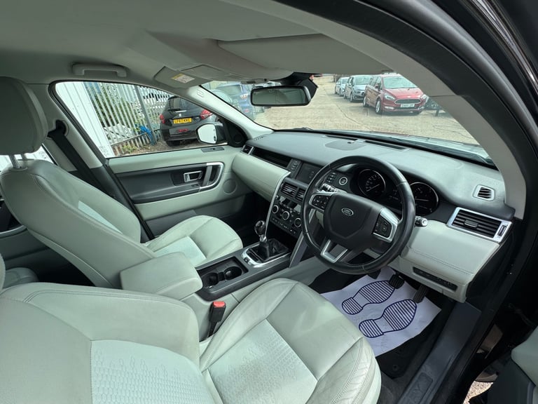 2015 Land Rover Discovery Sport 2.0 TD4 SE Tech 5dr [5 Seat] ESTATE Diesel Manual