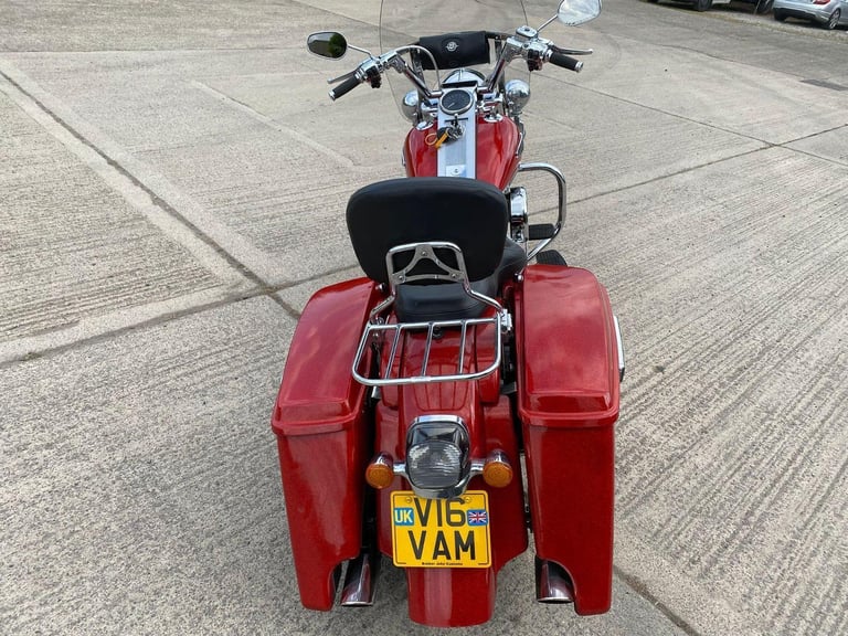 2004 HARLEY DAVIDSON FLHRCI ROAD KING CLASSIC 1550 - CUSTOM TOURING CRUISER