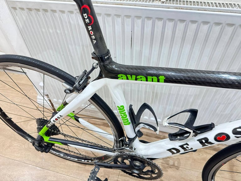 Full carbon De Rosa avant bike in very good condition all fully working 