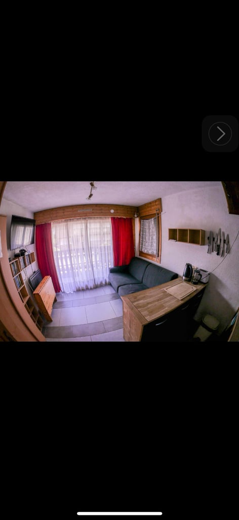 Beautiful Chamonix Mont Blanc apartment to rent perfect for skiing trip.