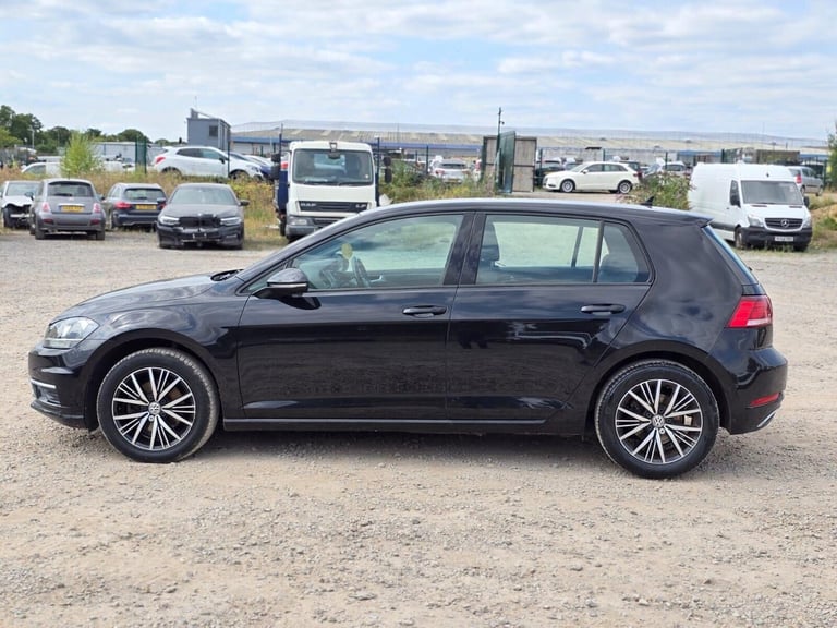 2018 Volkswagen Golf 1.6 TDI SE Nav DSG Euro 6 (s/s) 5dr Hatchback Diesel Automatic