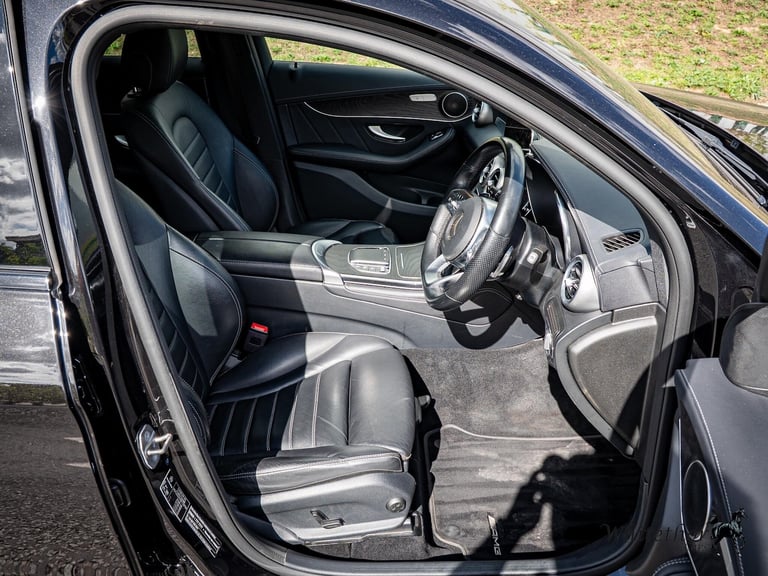 2019 Mercedes-Benz GLC 2.0 GLC300d AMG Line (Premium) Coupe G-Tronic+ 4MATIC Euro 6 (s/s) 5dr COU...