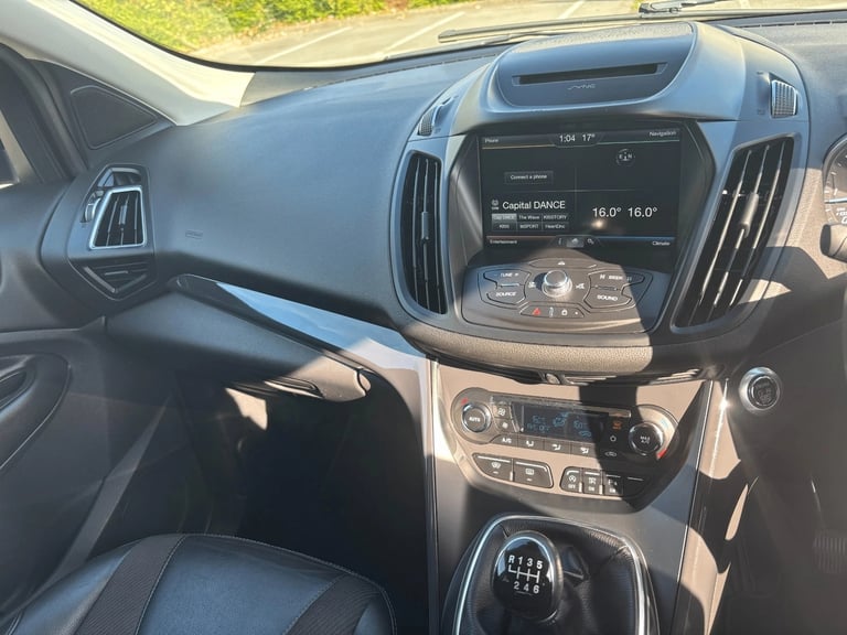 * TOP SPEC * 2016 FORD KUGA 2.0 TDCI TITANIUM SPORT SUV 150 BHP 6 SPEED MANUAL EURO 6 *